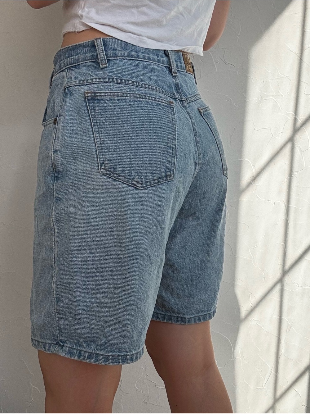 Vintage Hunt Club Light Wash Denim Mom Shorts - 90s High Rise - 100% Cotton